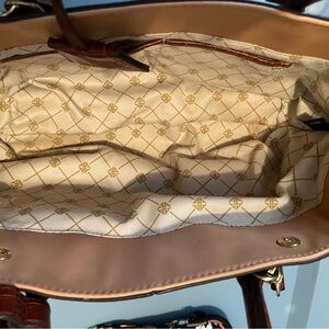 Brown used purse (only one for sale)